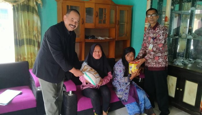 Kedua Orangtuanya Meninggal Dunia, Gadis Belia Asal Cikajang ini Jadi Sering Ngamuk dan Kabur