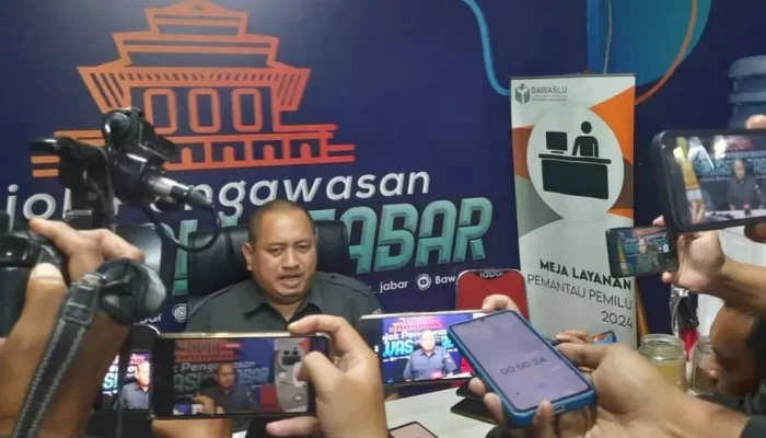 Bawaslu Jabar Temukan Fakta Ridwan Kamil Melakukan Saweran di Tasikmalaya