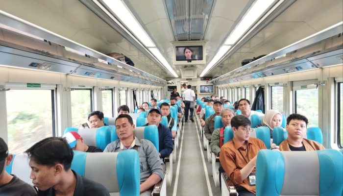 KA Papandayan Disambut Antusias Masyarakat, Seminggu Beroperasi  Angkut 4.063 Penumpang