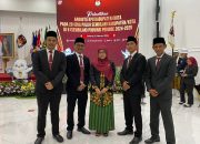 Lima Komisioner KPU Garut Periode 2024-2029 Dilantik, Barnas Adjidin Ucapkan Selamat