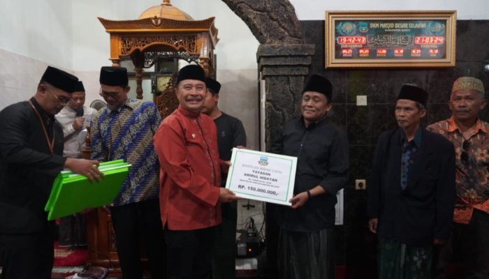 Yayasan dan Pesantren di Selaawi Dapat Bantuan Uang dari Pemkab Garut, Rp15 Juta hingga Rp150 Juta