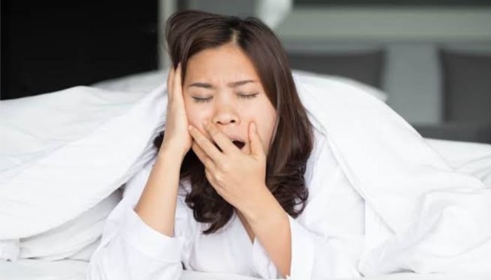 Sulit Tidur di Era Serba Sibuk? Ini 5 Cara Ampuh Atasi Insomnia Tanpa Obat