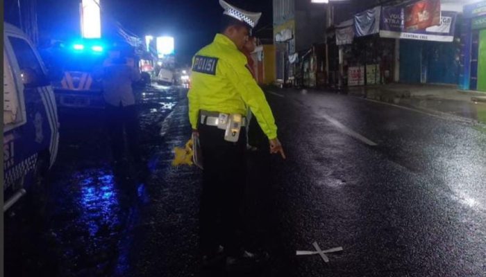 Honda Beat Kontra Mitsubishi Xpander di Jalan Banyuresmi, 1 Tewas dan 1 Luka-luka