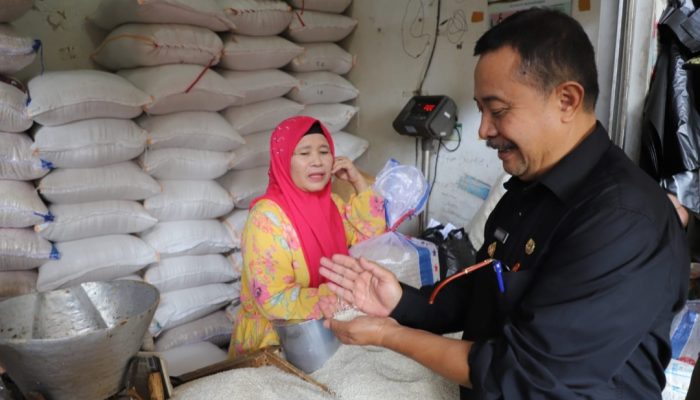Harga Beras di Garut Turun Rp3 Ribu/Kg, Pj Bupati: Akan Terus Lakukan Pemantauan
