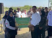 Tingkatkan Produksi Pertanian, Mentan Serahkan 10 Ribu Unit Pompa Air untuk Petani Jawa Barat