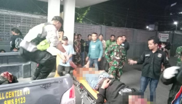 Honda Beat dan Yamaha R15 Adu Banteng di Wanaraja, Dua Pemotor Terluka Parah