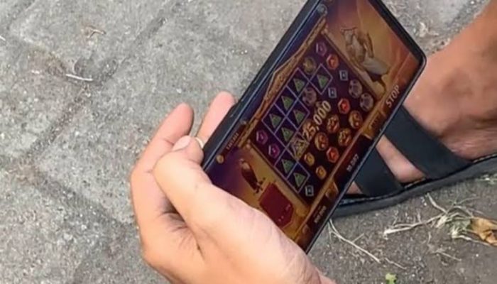 Bagi ASN yang Ketahuan Sering Main Judi Online, Siap-siap Dijerat Sanksi Berat, Ini Aturannya!