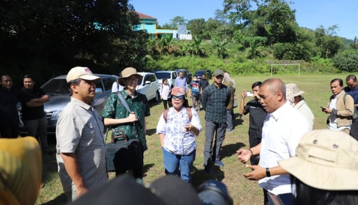 Kemenko Marves dan Kementan Dorong Pengembangan Pertanian Terpadu di Garut