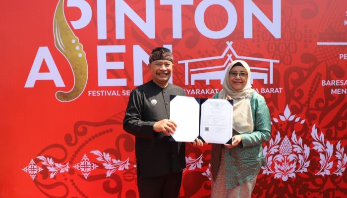 Garut Terima 14 Sertifikat Kekayaan Intelektual Komunal dari Kemenkum HAM, di Antaranya Debus dan Lais