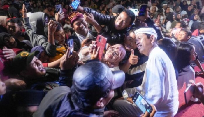 Unggul di Survei, Dedi Mulyadi Terus Menyapa Warga Hingga ke Pelosok Jawa Barat