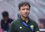 Persib Bandung Gugat Luis Milla di Pengadilan Arbitrase Olahraga untuk Bayar Sisa Kontrak