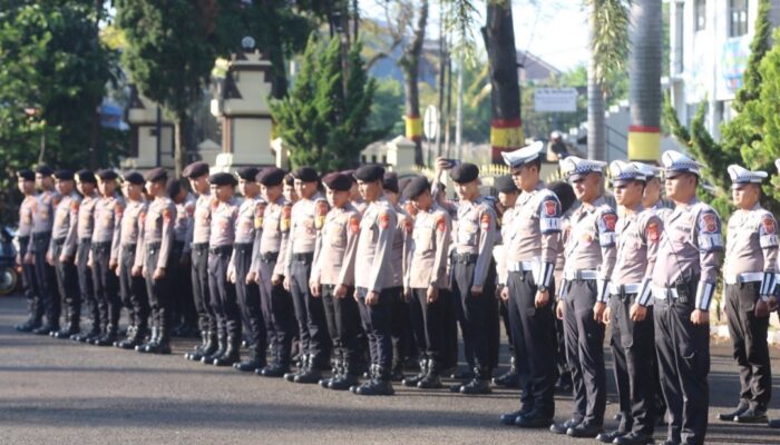 12 Personel Polres Garut Ditugaskan Jadi Walpri dan Patwal Pasangan Cabup-Cawabup