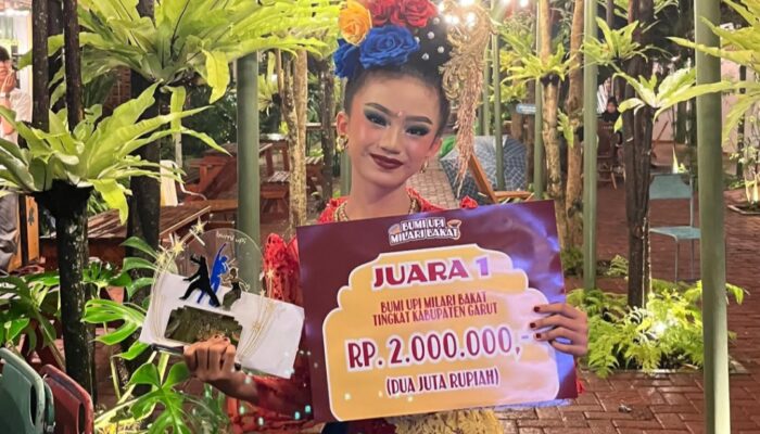 Naya Adisha Azzarra, Juarai Event “Bumi Upi Milari Bakat” pada Mieling Poe Indung 2024 se-Garut