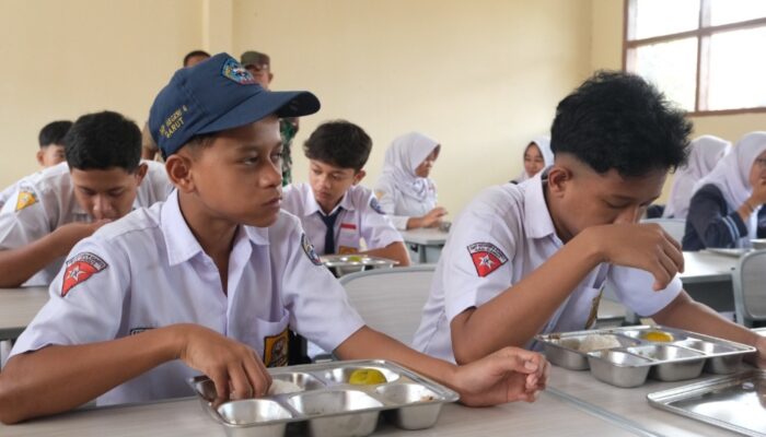 Program Makan Bergizi Gratis Mulai Digulirkan di Garut Hari Ini, SMPN 6 Jadi Lokasi Peluncuran