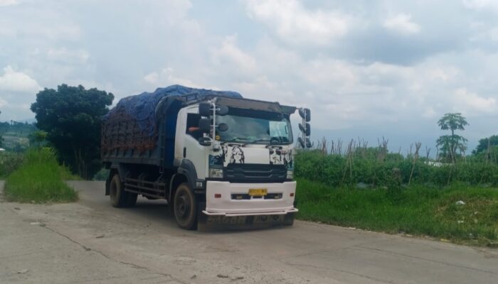 Pj Bupati Garut, Pj Walikota Bandung, dan Pj Gubernur Jabar Disomasi Warga Terkait Kerjasama Pembuangan Sampah