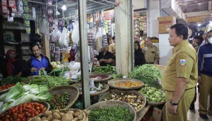 Stok dan Harga Bahan Pokok di Pasar Malangbong Stabil Jelang Idulfitri, Cabai Rp100 Ribu/Kg