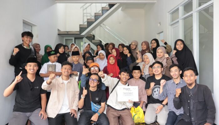 Alumni PPI 19 Bentar Tebar Mushaf dan Berbagi Barokah di Yayasan Sahabat Yatim Piatu Garut