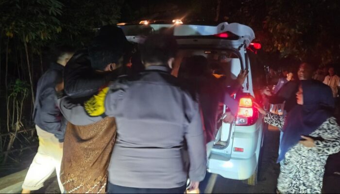 Anak Meninggal Dunia dalam Perjalanan, Warga Tasikmalaya Bahagia Saat Dipinjamin Mobil Ambulans di Pospam Kadungora