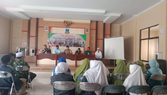 Cisewu Berangkatkan 46 Jamaah Calon Haji, Ketua MUI: Ada Peningkatan Jumlah