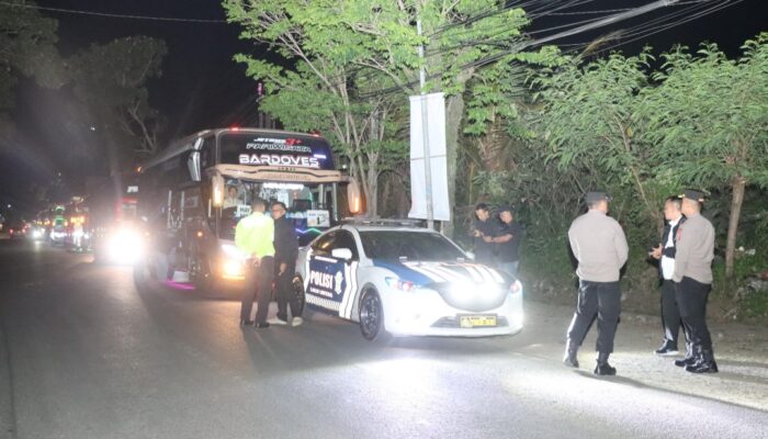Ribuan Buruh Garut Berangkat ke Jakarta untuk Peringati May Day 2025 di Monas, Dapat Kawalan Polisi