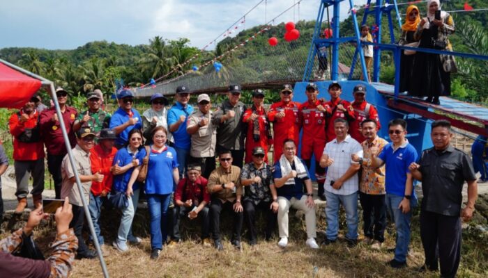 Diresmikan Bupati Garut, Jembatan Gantung Cikaso Mudahkan Mobilitas Warga Antar Desa di Pameungpeuk