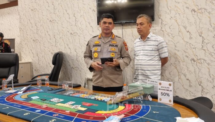 Polda Jabar Tangkap 63 Orang dalam Penggerebekan Judi Kasino di Kosambi Bandung