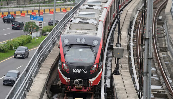 Uji Coba Rangkaian TS 20, LRT Jabodebek Siapkan Peningkatan Layanan untuk Pengguna di Bulan Juli