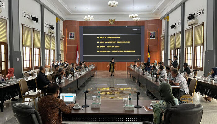 Komunikasi Bukan Sekadar Bicara: Yayasan Pusaka Hadirkan Sesi Transformasi Komunikasi untuk Karyawan KAI