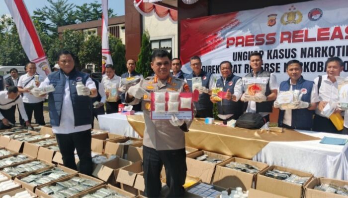 Polda Jabar Bongkar Jaringan Narkoba Lintas Provinsi, 3,2 Kilogram Sabu Disita