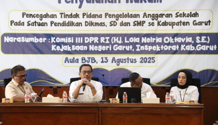 Dewan Pendidikan Garut Bekali Kepala Sekolah “Tameng” Hukum Dana BOS