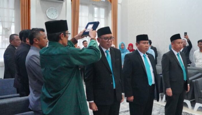 Bupati Garut Lantik Direksi Baru Tirta Intan, Target Perluas Layanan dan Dongkrak PAD