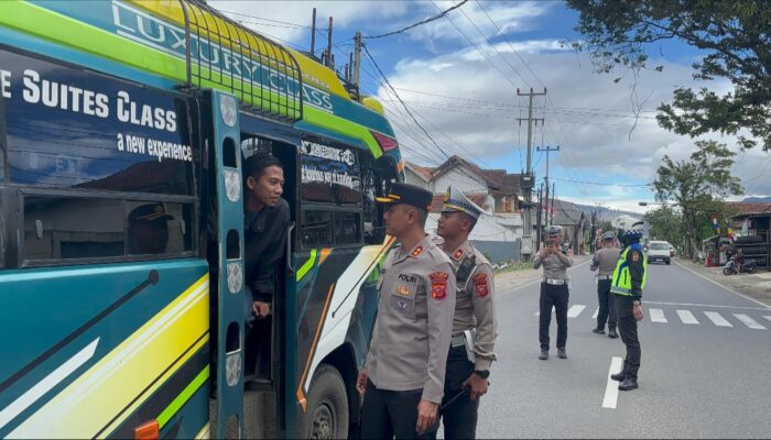 Polres Garut Sekat Jalur, Pelajar Dicegah Berangkat ke Jakarta Ikut Aksi Unjukrasa