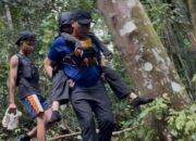 Remaja Pendaki Pingsan di Gunung Sagara Garut, Diselamatkan Polisi yang Sedang Mendaki