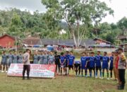 Polsek Talegong Kawal Ketat Turnamen Sepakbola HUT ke-80 RI di Desa Sukamaju