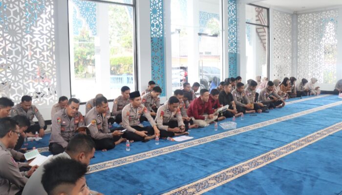 Polres Garut Gelar Binrohtal Rutin, Kapolres Tekankan Pentingnya Iman dan Profesionalisme