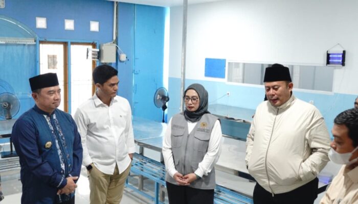 Wakil Ketua DPR Geram soal Insiden MBG Garut: “Kalau Kelalaian, Harus Ada yang Diperiksa!”