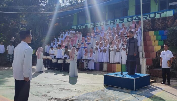 Baru Beberapa Pekan Bertugas, Camat Cisewu Tancap Gas Keliling Desa untuk Pembinaan dan Monev