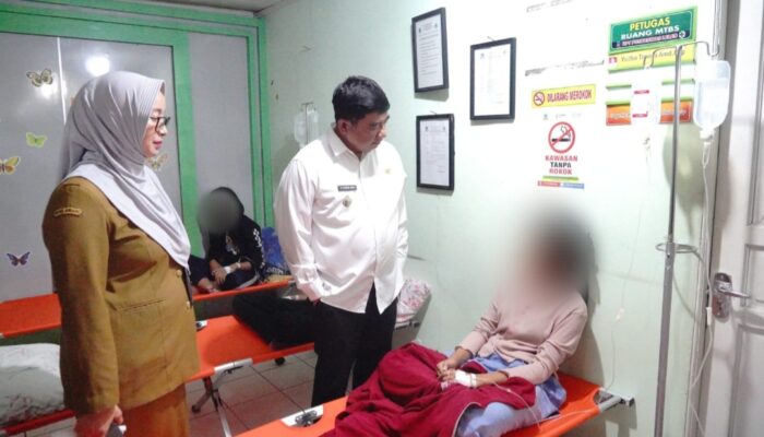 Pemkab Garut Tetapkan Kasus Keracunan Massal Jadi KLB, Biaya Perawatan Ditanggung Penuh