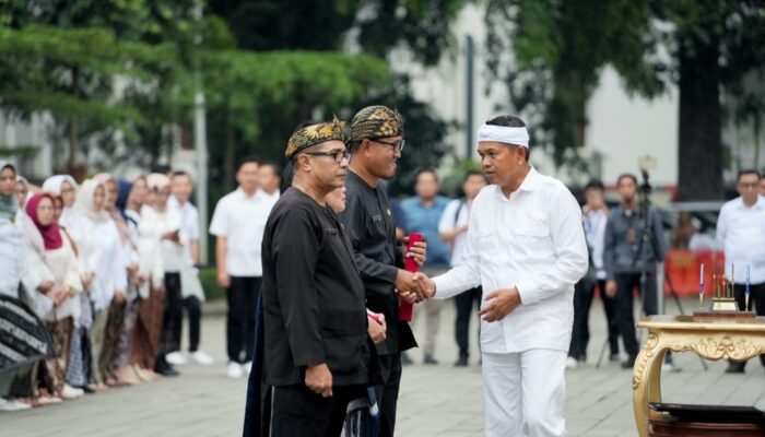 Dekatkan Sekolah dengan Rumah, Gubernur Jabar Mutasi dan Angkat 641 Kepala Sekolah Baru