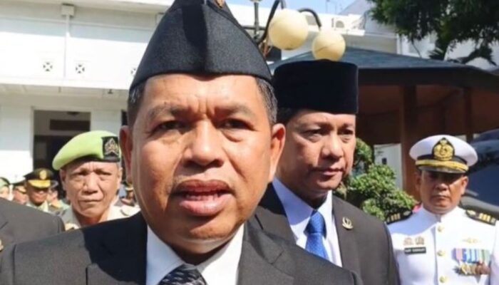 Gubernur Dedi Mulyadi: ASN Tak Produktif Akan Dipindah ke Sekolah, Bantu Urus Administrasi dan Dana BOS