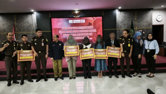 Kejari Garut Salurkan Restitusi Rp106 Juta untuk Korban Kekerasan Seksual Dokter Kandungan MSF