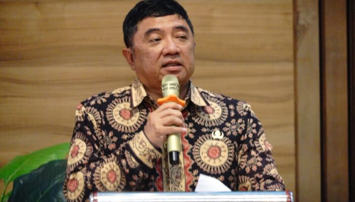 Lewat Aplikasi ‘Srikandi’, Bupati Garut Ubah Cara Lama Jadi Digital: “Sekarang Tanda Tangan Bisa dari Rumah”