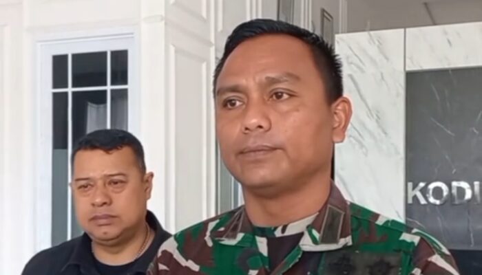 Oknum Berbaju Seragam TNI Terekam Curi Cabai di Garut, Dandim 0611: “Pelaku Bukan Anggota TNI, Melainkan Disersi”
