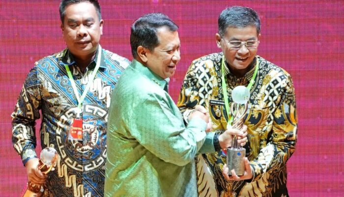 Jawa Barat Sabet Medali Perak Bhumandala Award 2025 Berkat Inovasi Geospasial Kehutanan “Sing Mangfaat”