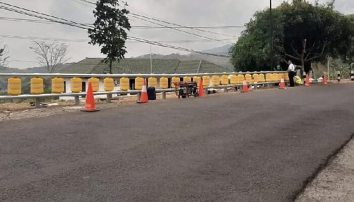 Jabar Genjot Pemerataan Infrastruktur 2025: 31,86 Km Jalan Non-Provinsi Dibangun, Sinergi bersama TNI jadi Andalan