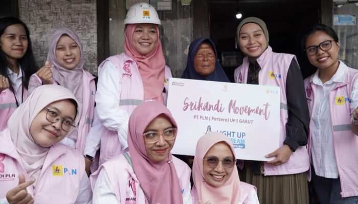 Janda Tangguh di Garut Akhirnya Nikmati Listrik Gratis, Program Srikandi Movement PLN Sentuh Tulang Punggung Keluarga