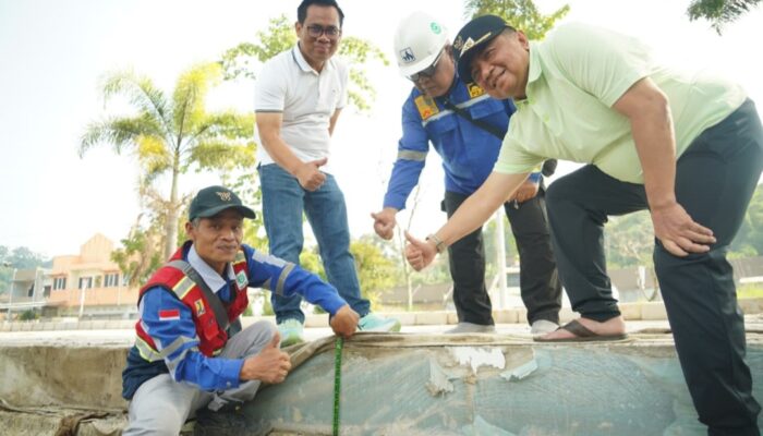 Bupati Garut Pastikan Jalan Anwar Musaddad Dibangun Beton Standar Nasional, Minta Warga Bersabar Demi Kualitas