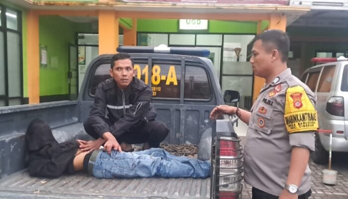 Kecelakaan Beruntun Libatkan Dua Sepeda Motor dan Truk di Bayongbong, Dua Pengendara Luka-luka