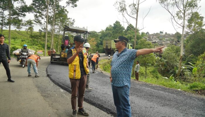 Bupati Garut Tinjau Pelebaran Jalan Cikajang–Sumadra, Target Rampung Jelang Libur Akhir Tahun