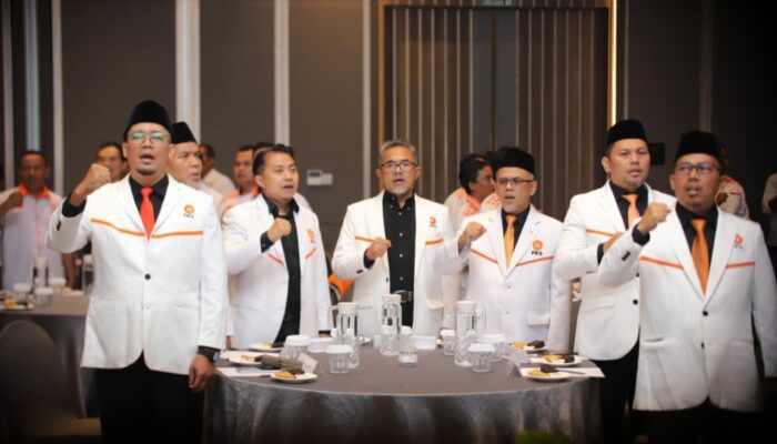 Rakerda PKS Garut, 8 Program Unggulan dan Serial Buku Kepemimpinan Karya Kader Senior